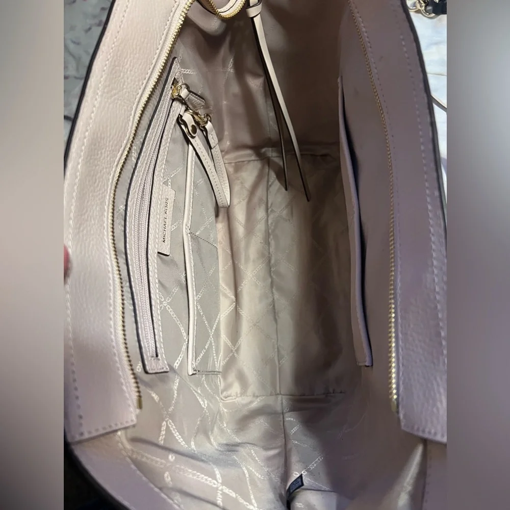 Michael Kors - Picture 5 of 5